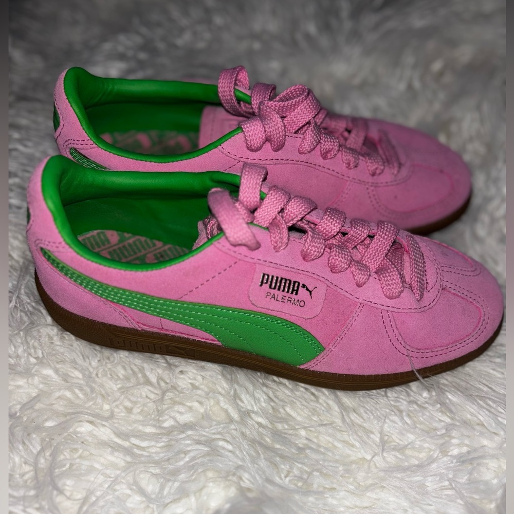 Puma Women's Pink and Green Sneakers